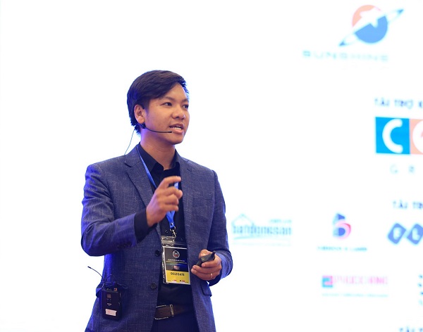 Lê Hoàng Nhật sinh năm 1988 và là một trong tấm gương khởi nghiệp tiêu biểu tại Việt Nam.