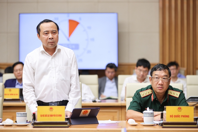 Thủ tướng Phạm Minh Chính: Đào tạo nhân lực bán dẫn là "đột phá của đột phá"- Ảnh 13.